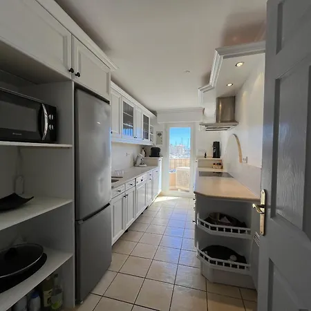Port Attache T2, 50 M2, Magnifique Vue Port Appartement *