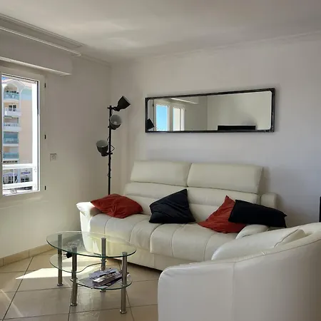 Port Attache T2, 50 M2, Magnifique Vue Port *